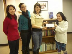 We Heart Japan presents their donation to JCIE staff in New York.